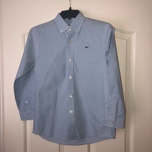 EUC Vineyard Vines boys S (8-10) whale shirt.